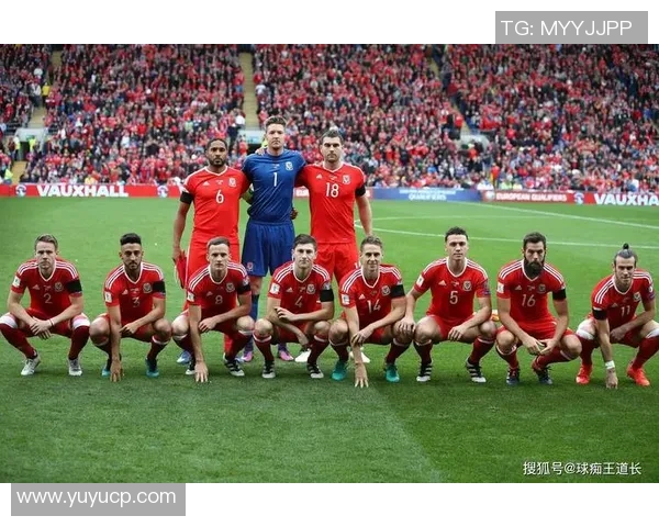 武汉足球队在世界杯预选赛中以56分高居积分榜首位展现强劲实力